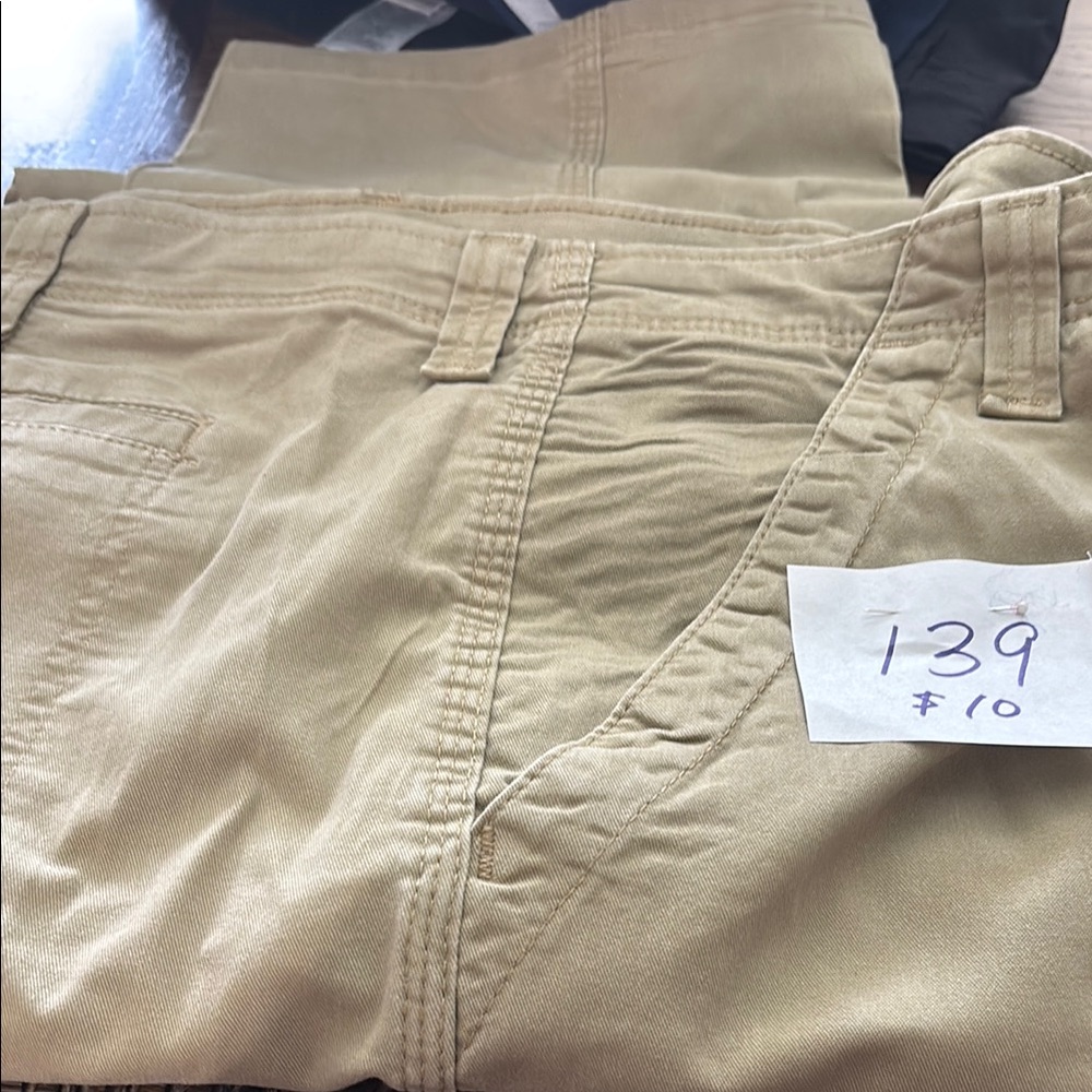 Wrangler Men's Khaki Chinos